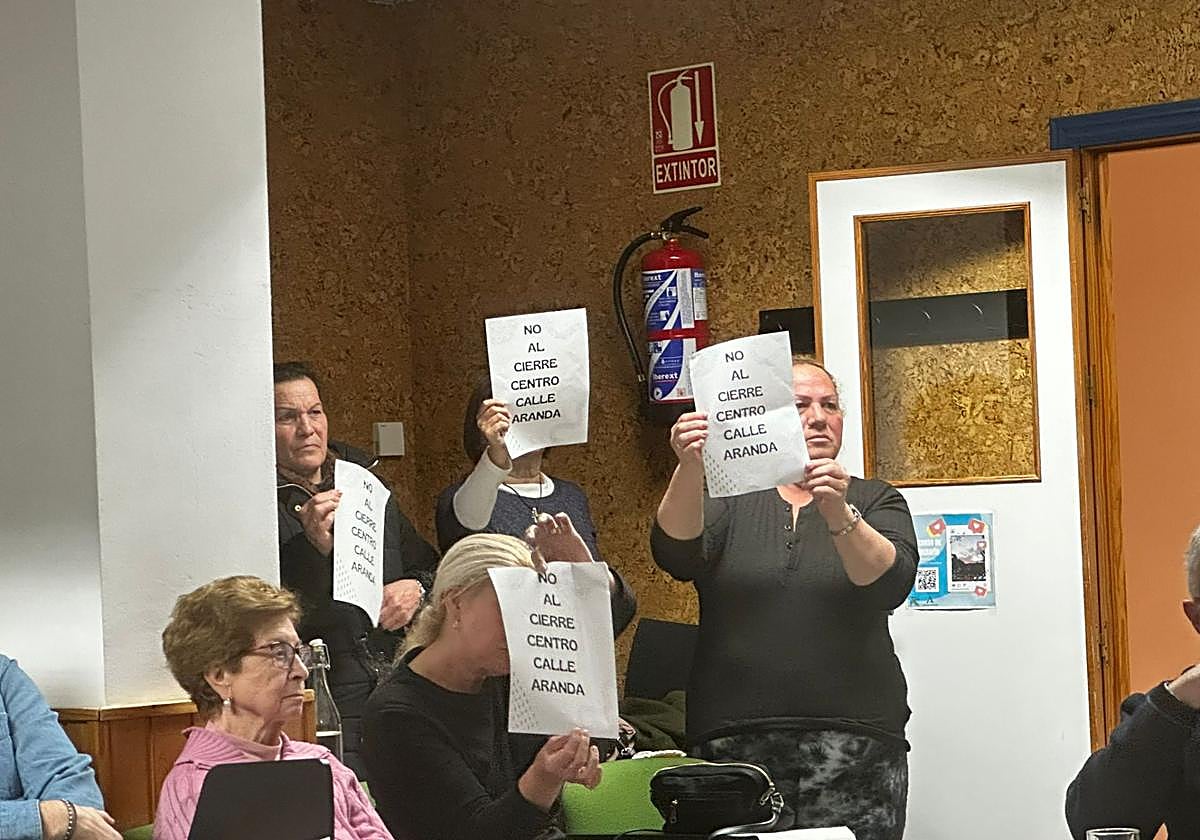 Vecinos en contra de la ubicación del albergue en Cartuja