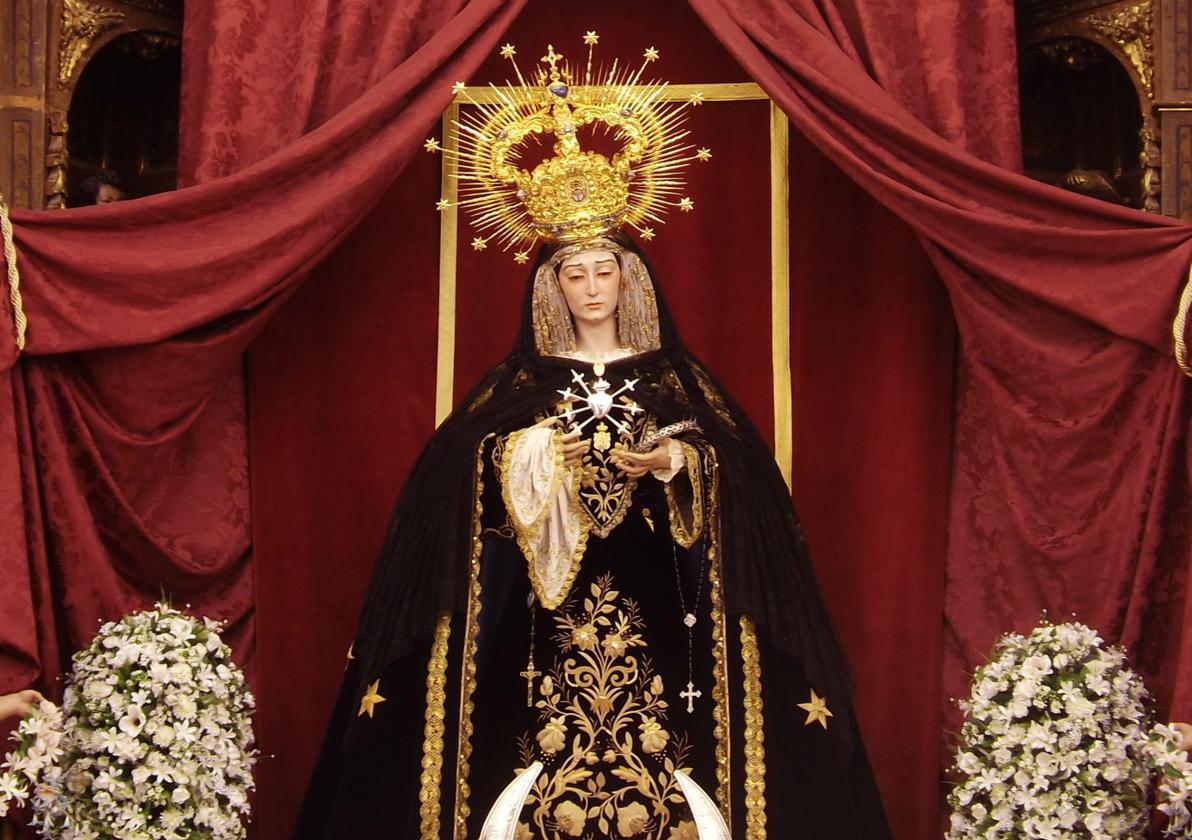 La Virgen de la Amargura en el Convento de las Comendadoras de Santiago.