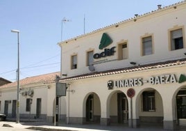 Sin tren durante 3 horas entre Ciudad Real y Jaén por un robo de cable