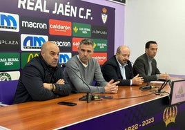 Uno de los momentos de la rueda de prensa.