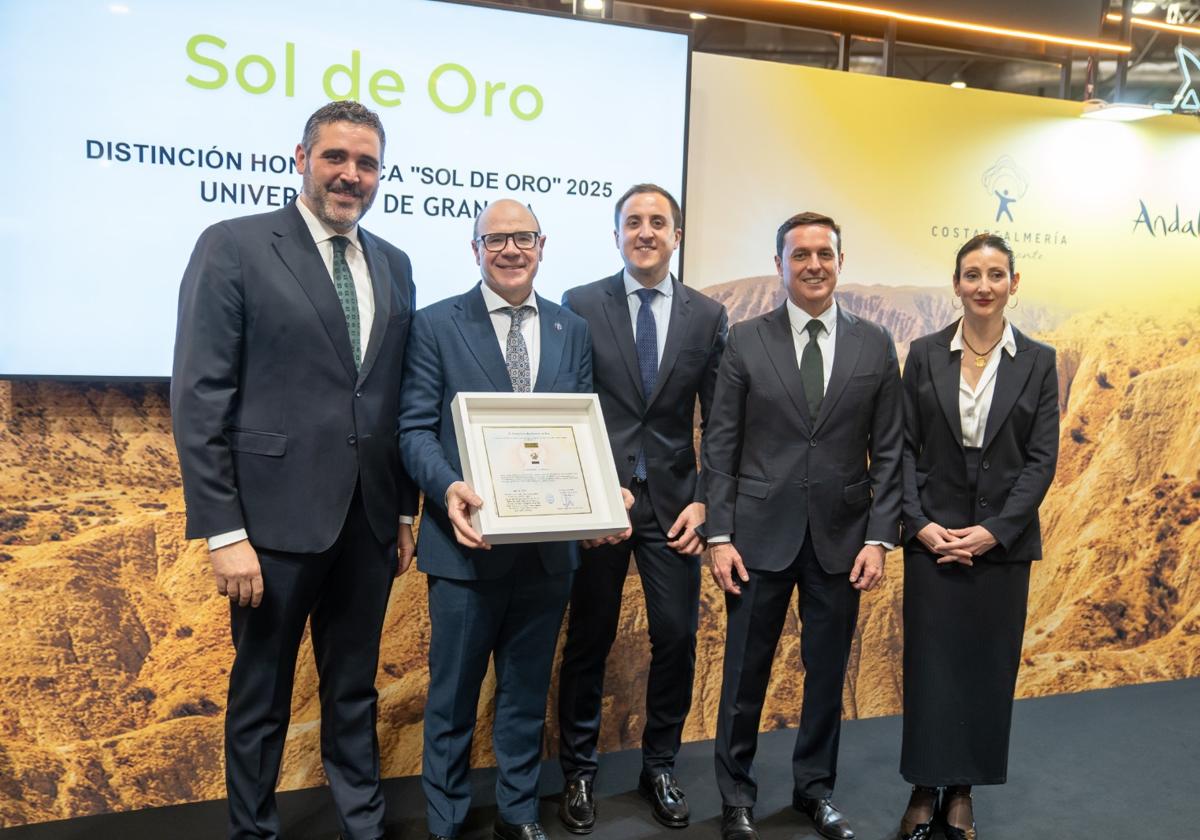 Vera presenta en Fitur el Centro de Interpretación y Recepción de Visitantes del Parque Arqueológico 'Bayra'