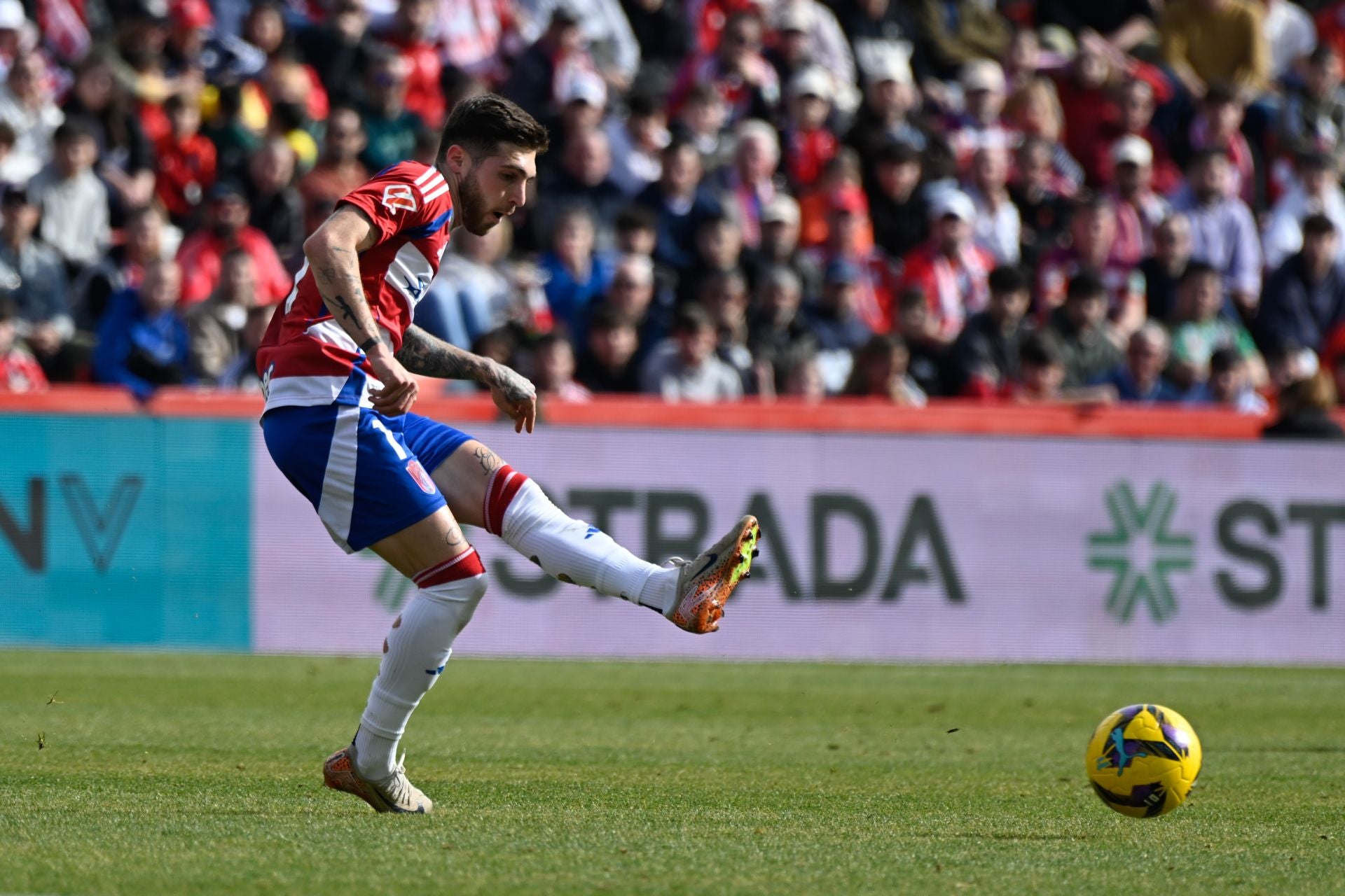 Las mejores imágenes del Granada - Sporting