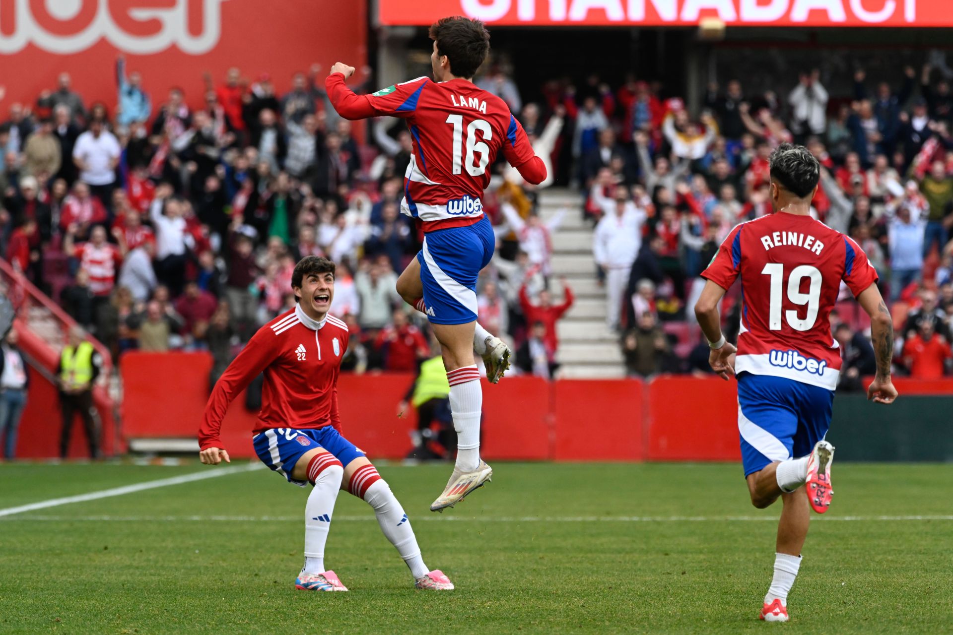 Las mejores imágenes del Granada - Sporting