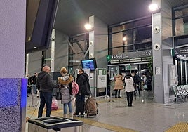 Estación de trenes de la Avenida de Andaluces, en Granada.