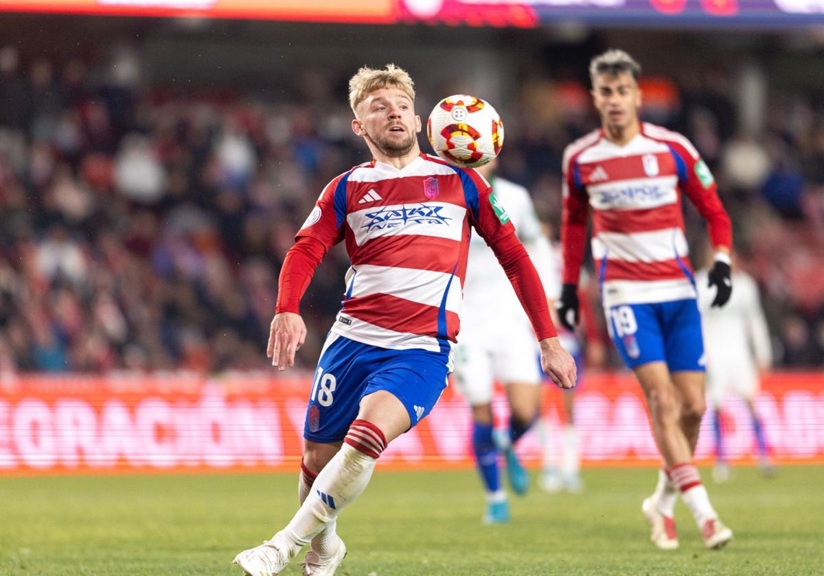 El rojiblanco Józwiak, durante el cruce copero contra el Getafe.