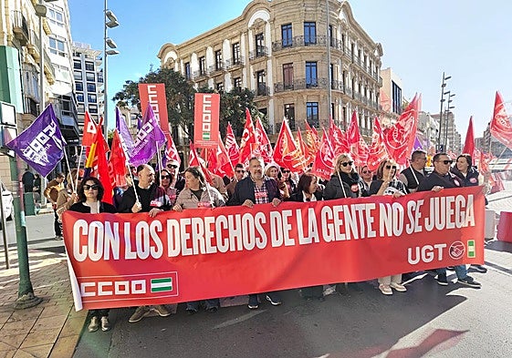 Sindicatos alzan la voz en defensa de los derechos sociales
