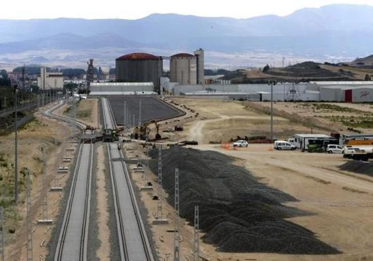 Níjar tratará de «agilizar» las obras del 'puerto seco' tras aprobar su plan especial de infraestructuras