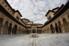 La Alhambra de Granada en imagen de archivo