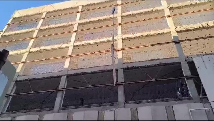 El vídeo del increíble desmontaje de la fachada del edificio Muebles Gámez en Jaén