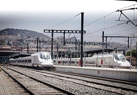 Una imagen del AVE que cubre la línea Granada-Madrid.