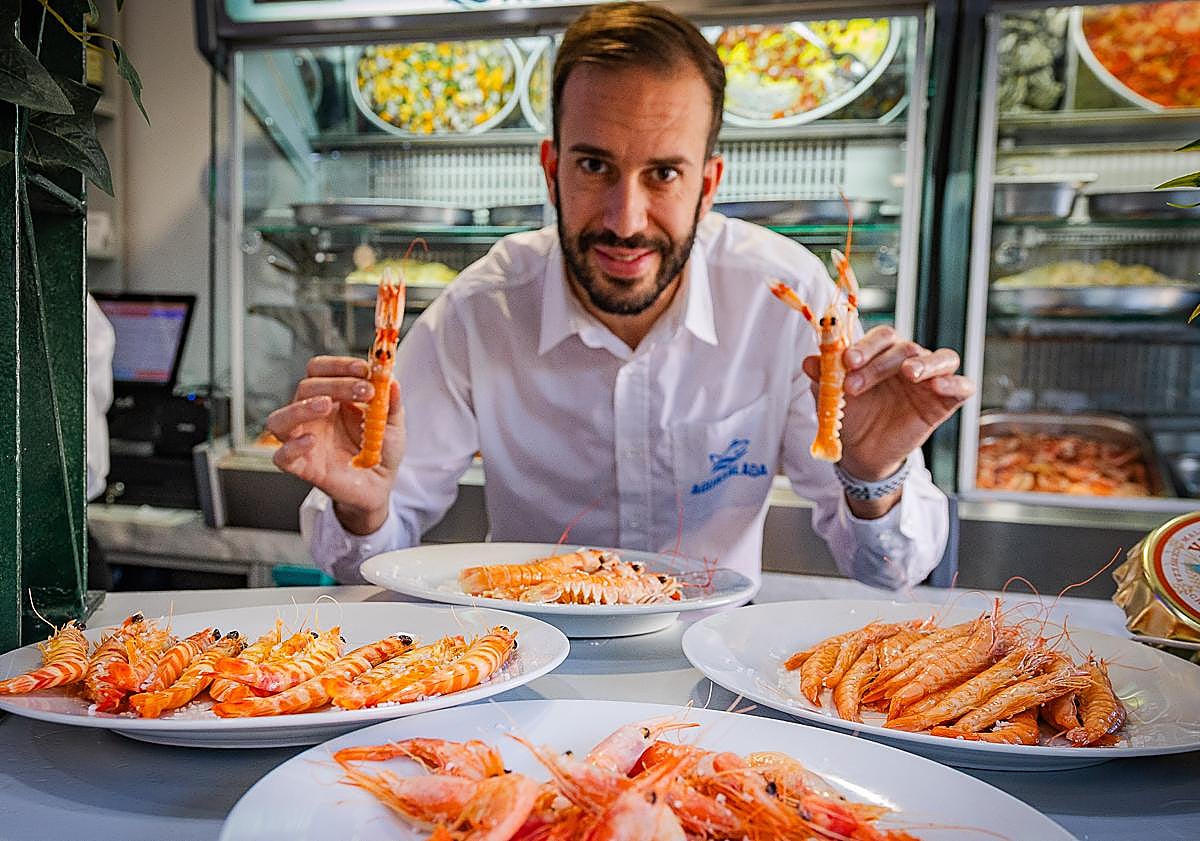 Imagen principal - Mariscadas asequibles en Granada: un lujo para todos los bolsillos