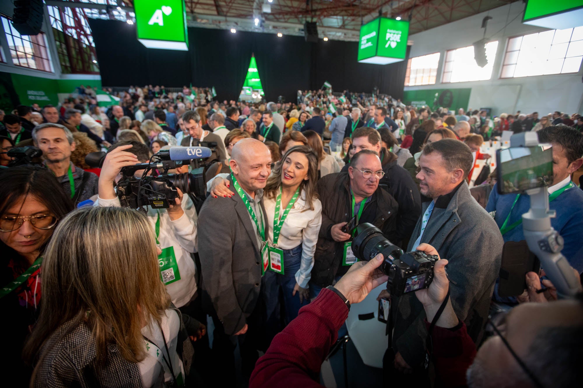 Las fotografías del cierre del congreso del PSOE-A en Armilla con Pedro Sánchez