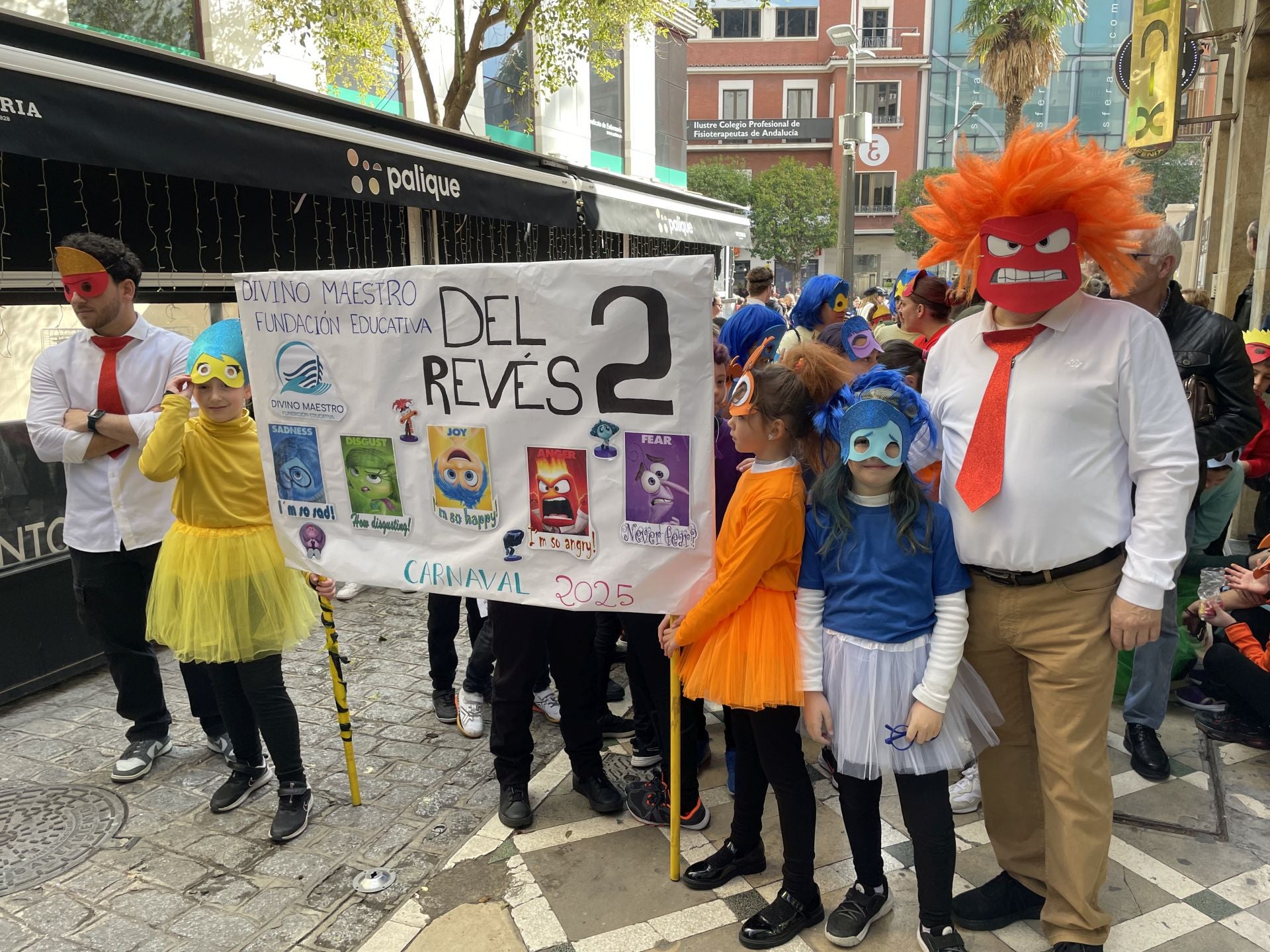 Las imágenes del pasacalles del Carnaval escolar de Jaén