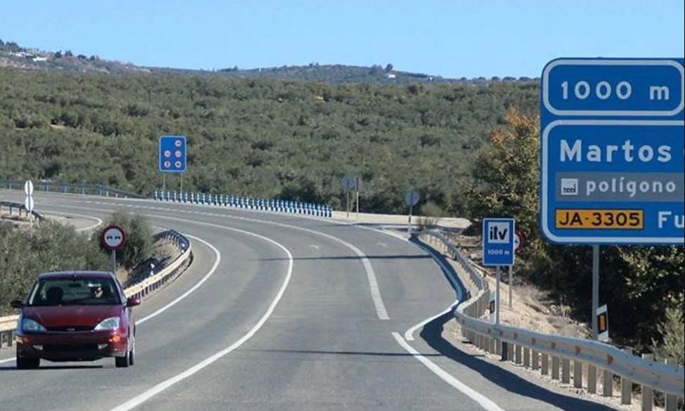 La actual Autovía del Olivar llega desde Úbeda hasta Martos.