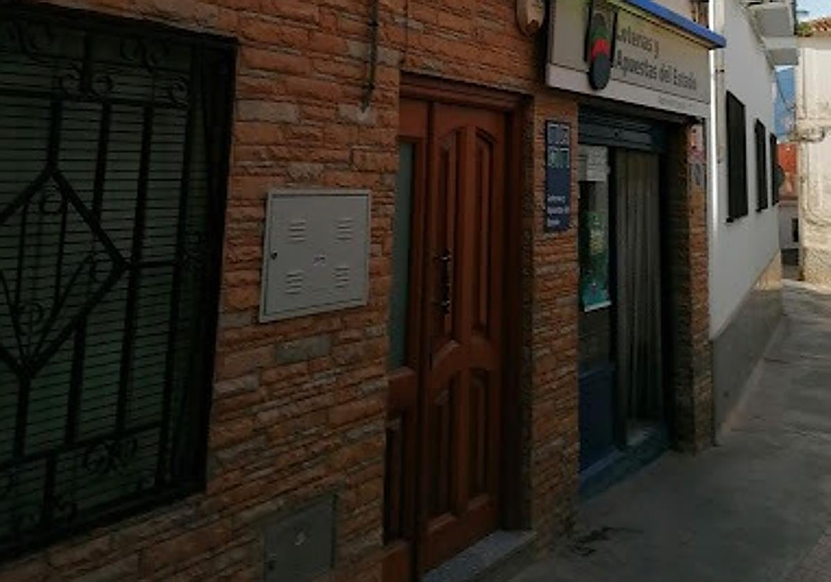 Administración de Lotería de Órgiva, donde se ha repartido el segundo premio de la Lotería Nacional