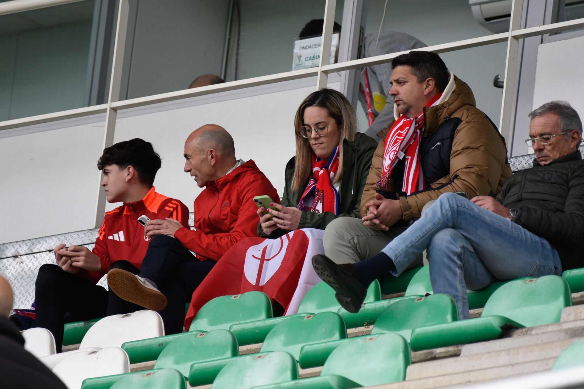 Encuéntrate en las gradas de El Arcángel y en el viaje desde Granada a Córdoba