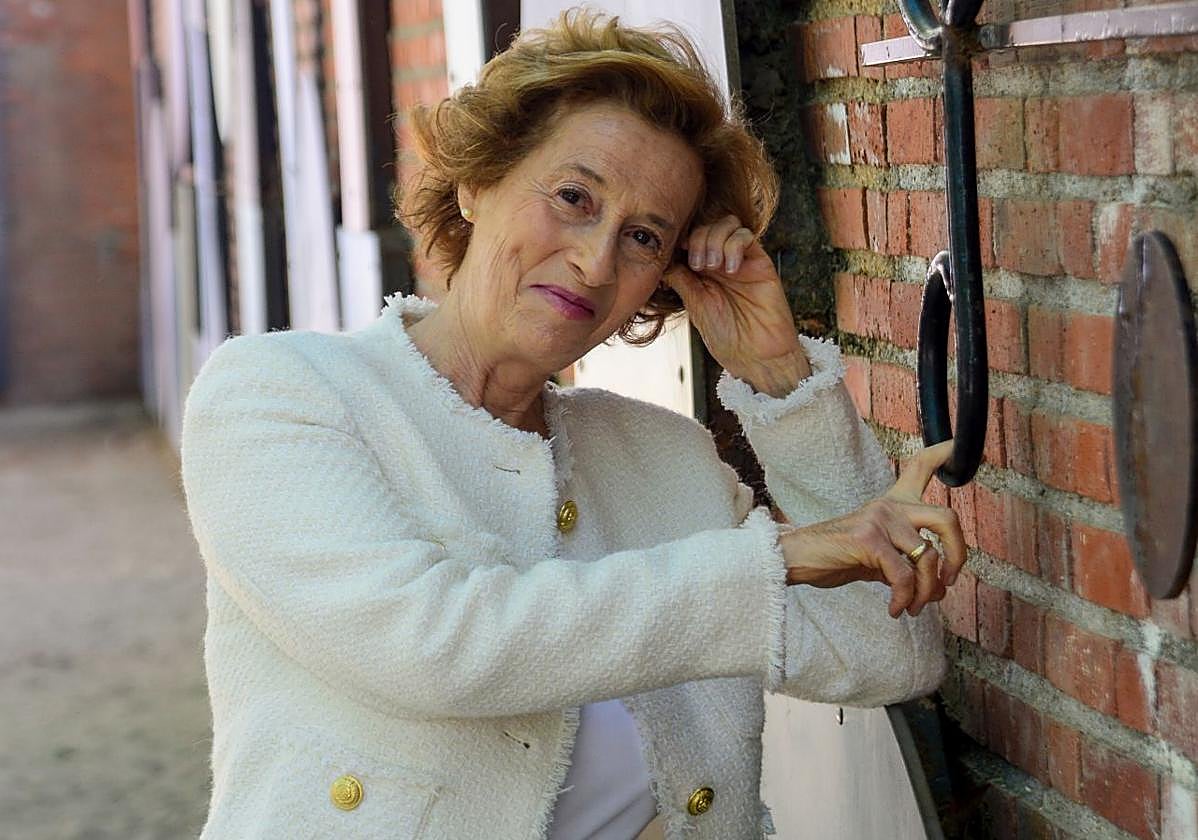 La escritora Julia Navarro, invitada del Aula de Cultura de IDEAL.