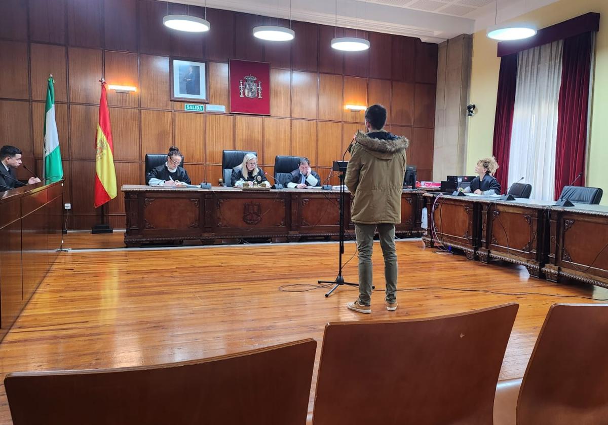 Admite que abusó sexualmente de su sobrina de 12 años en Jaén