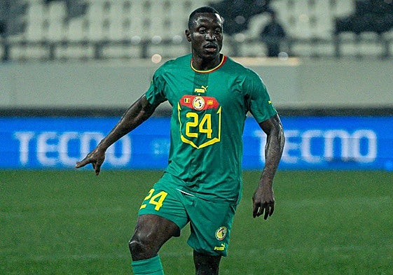 Lopy jugando con Senegal