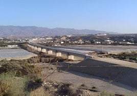 Así 'vuelan' las obras de la línea de Alta Velocidad entre Murcia y Almería