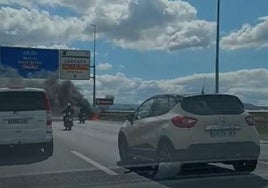 Incendo de la motocicleta en la GR-30.