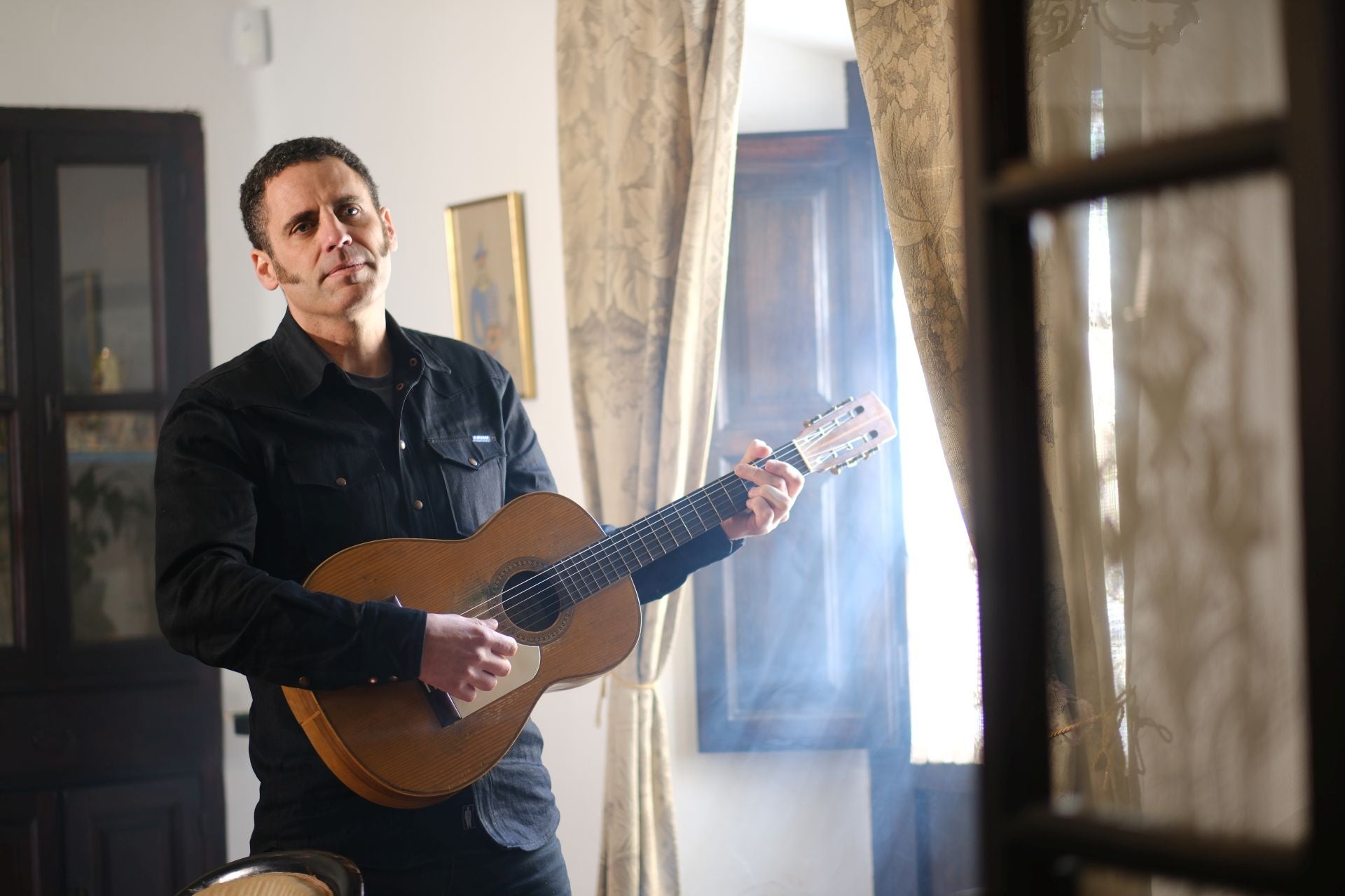 Así fue la grabación del videoclip de Depedro en la casa natal de Federico García Lorca