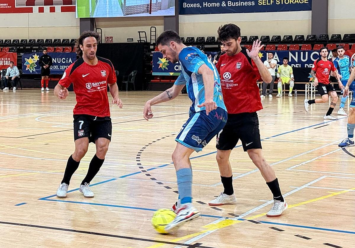 Ejidenses y nucieron disputaron un intenso partido.