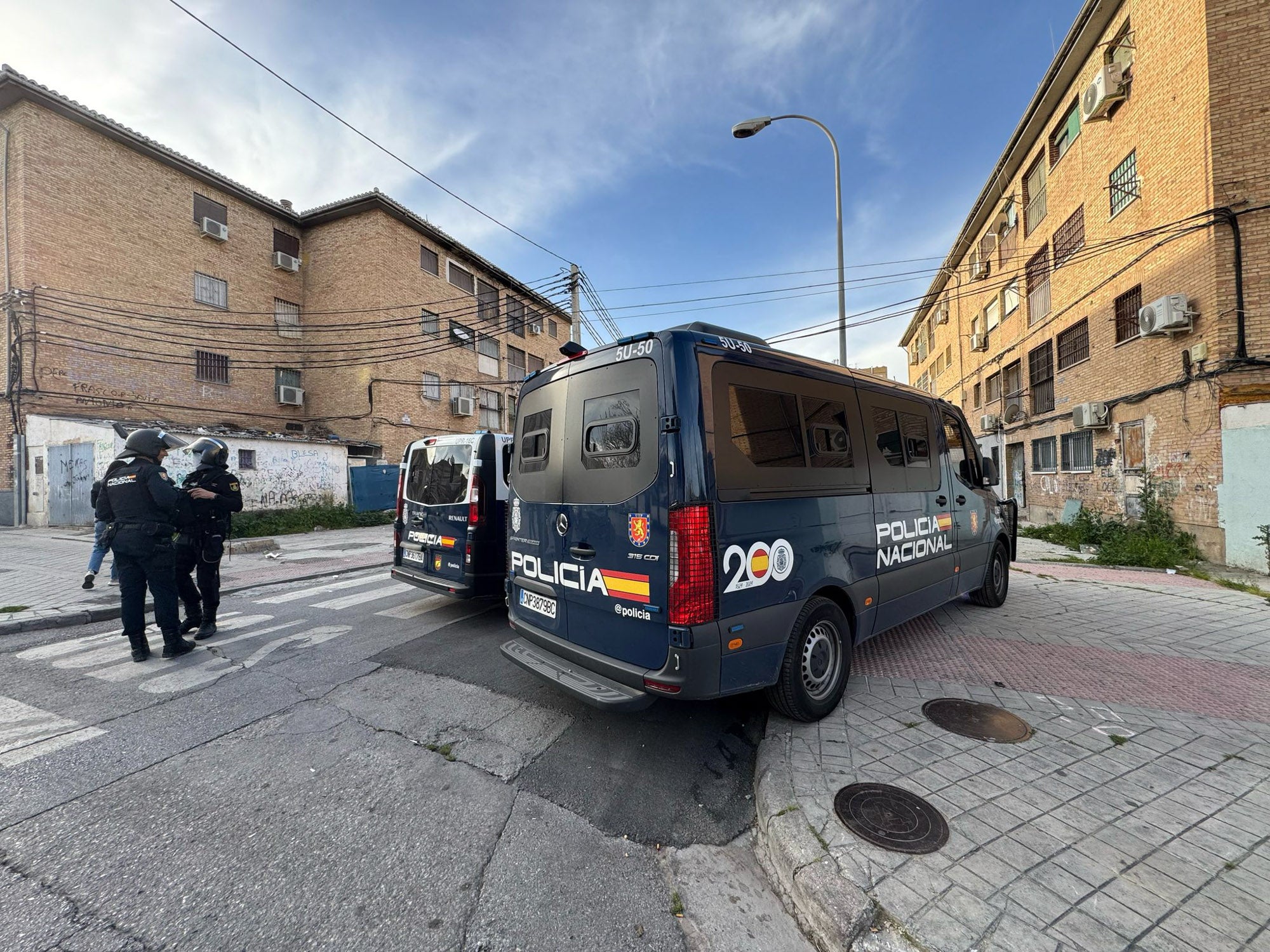 Las imágenes de la operación policial en la zona Norte de Granada, desde dentro
