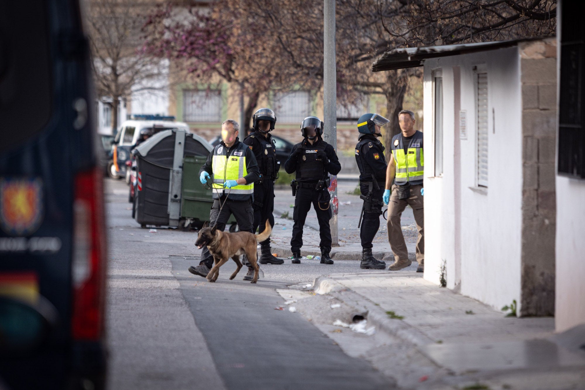 Las imágenes de la operación policial en la zona Norte de Granada, desde dentro