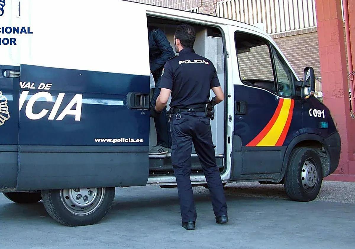 Detenido un conocido ladrón en Granada.