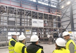 Visita institucional al prototipo Litec, en las instalaciones de Ifmif Dones en Escúzar.