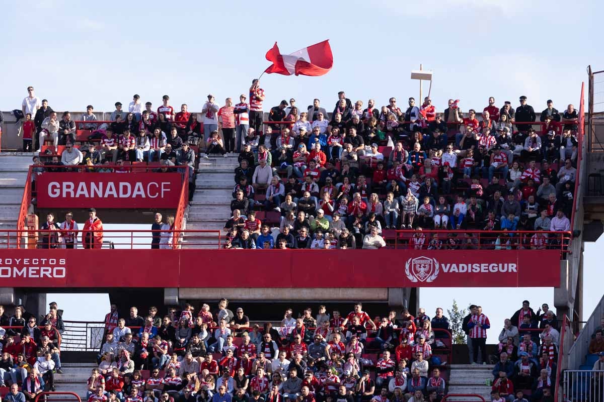 Encuéntrate en Los Cármenes durante el Granada-Almería