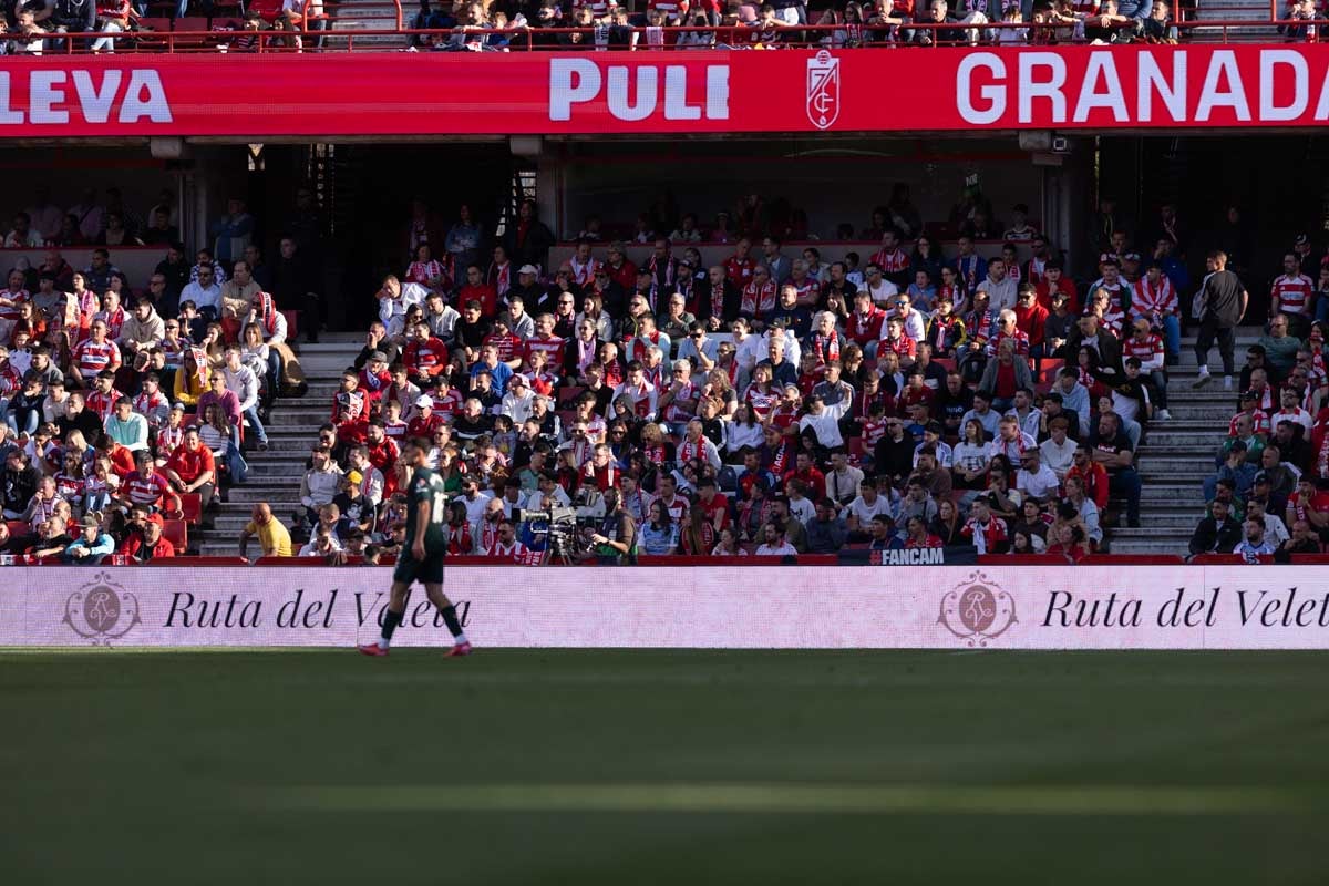 Encuéntrate en Los Cármenes durante el Granada-Almería