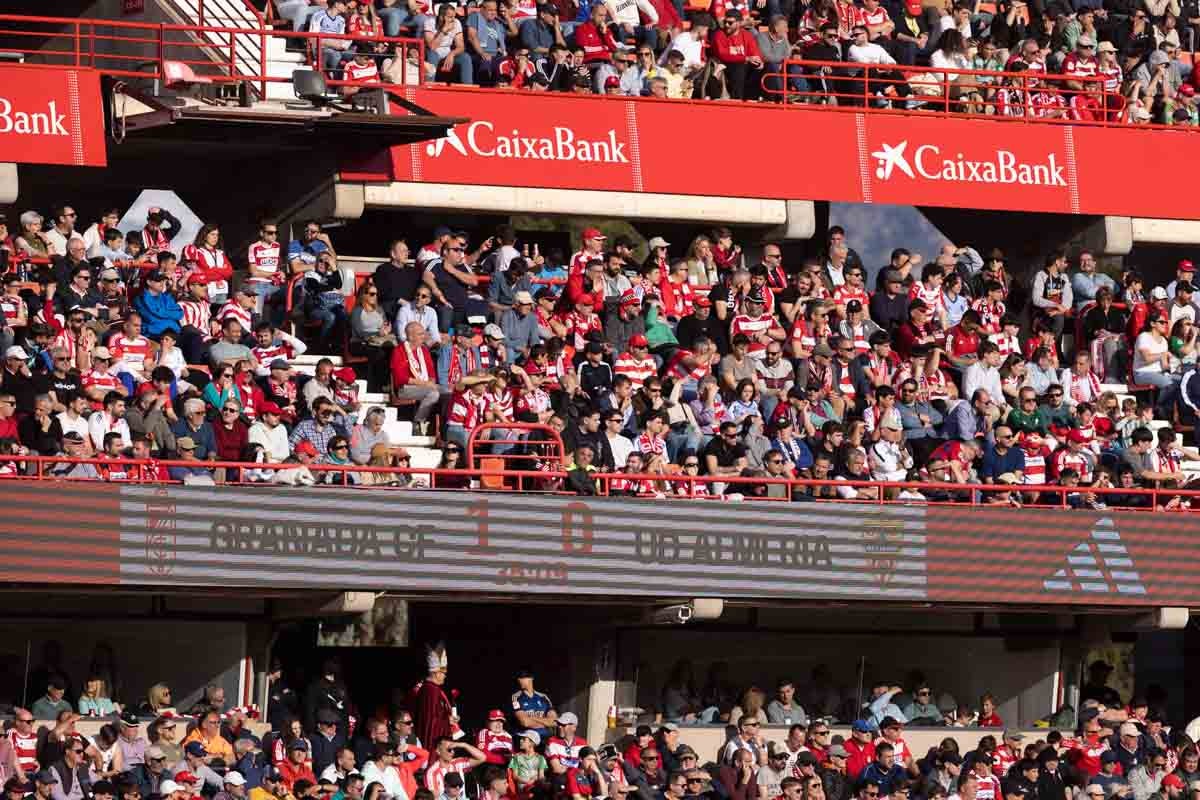 Encuéntrate en Los Cármenes durante el Granada-Almería