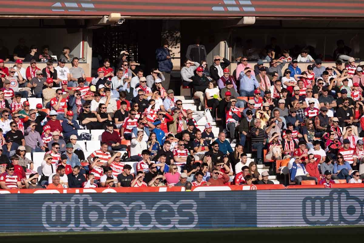 Encuéntrate en Los Cármenes durante el Granada-Almería