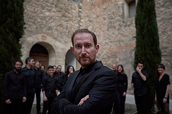 El coro más famoso de Granada realiza un homenaje a la canción de autor