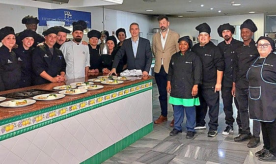 Cierran un curso de FP de hostelería con el 100% de los estudiantes contratados