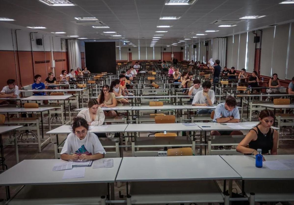 Las notas de la selectividad se conocerán el 12 de junio y la primera adjudicación de plazas será el 3 de julio | ideal