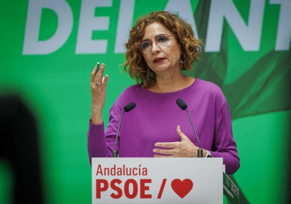 María Jesús Montero reclama a Juanma Moreno el apoyo del PP a las medidas del Gobierno frente a los aranceles