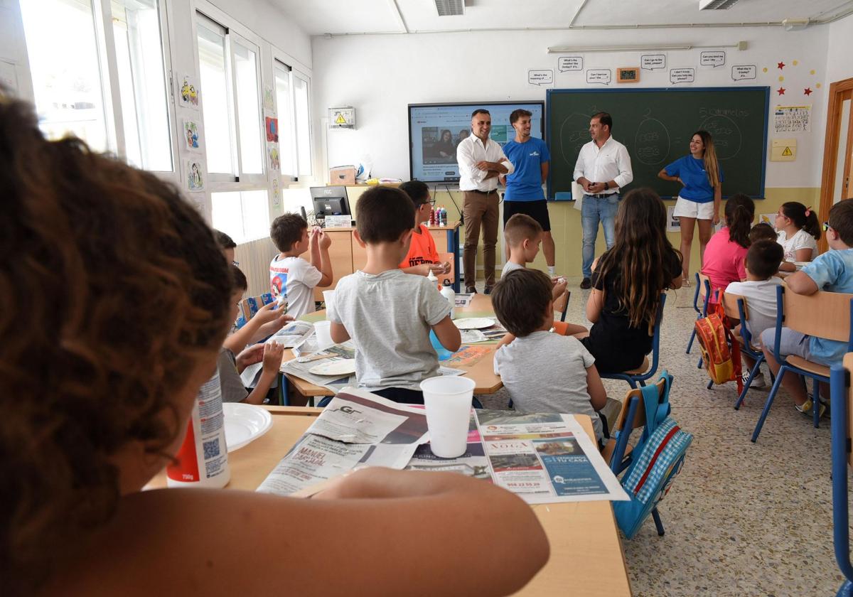 Colegio de Algarinejo, en el que se harán obras de mejora de eficiencia energética.