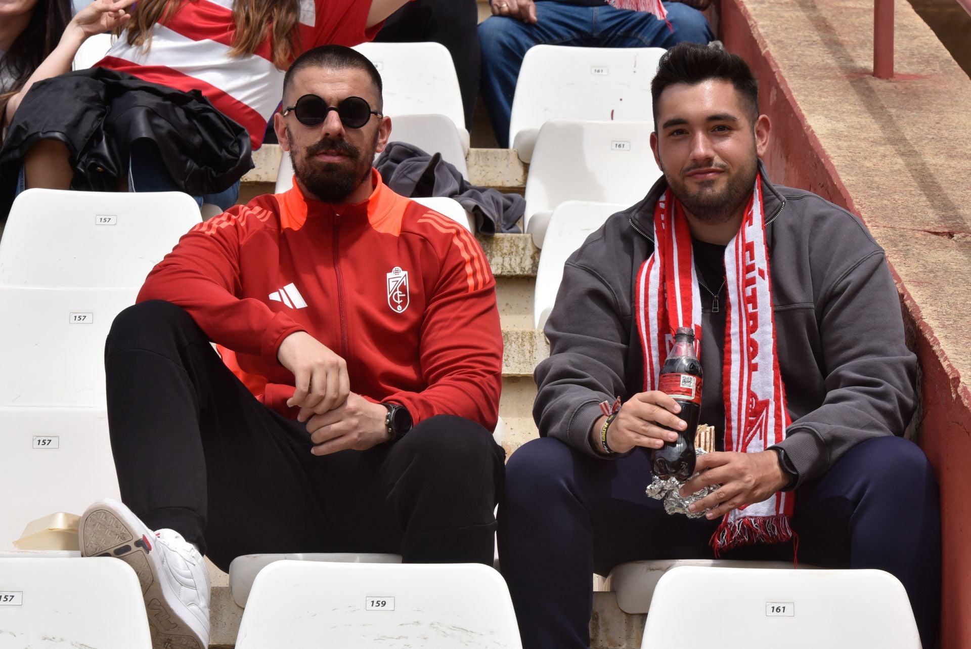 Encuéntrate entre la afición del Granada desplazada a Albacete
