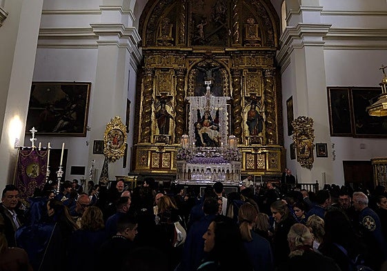 Sigue en directo el Sábado Santo en Granada.