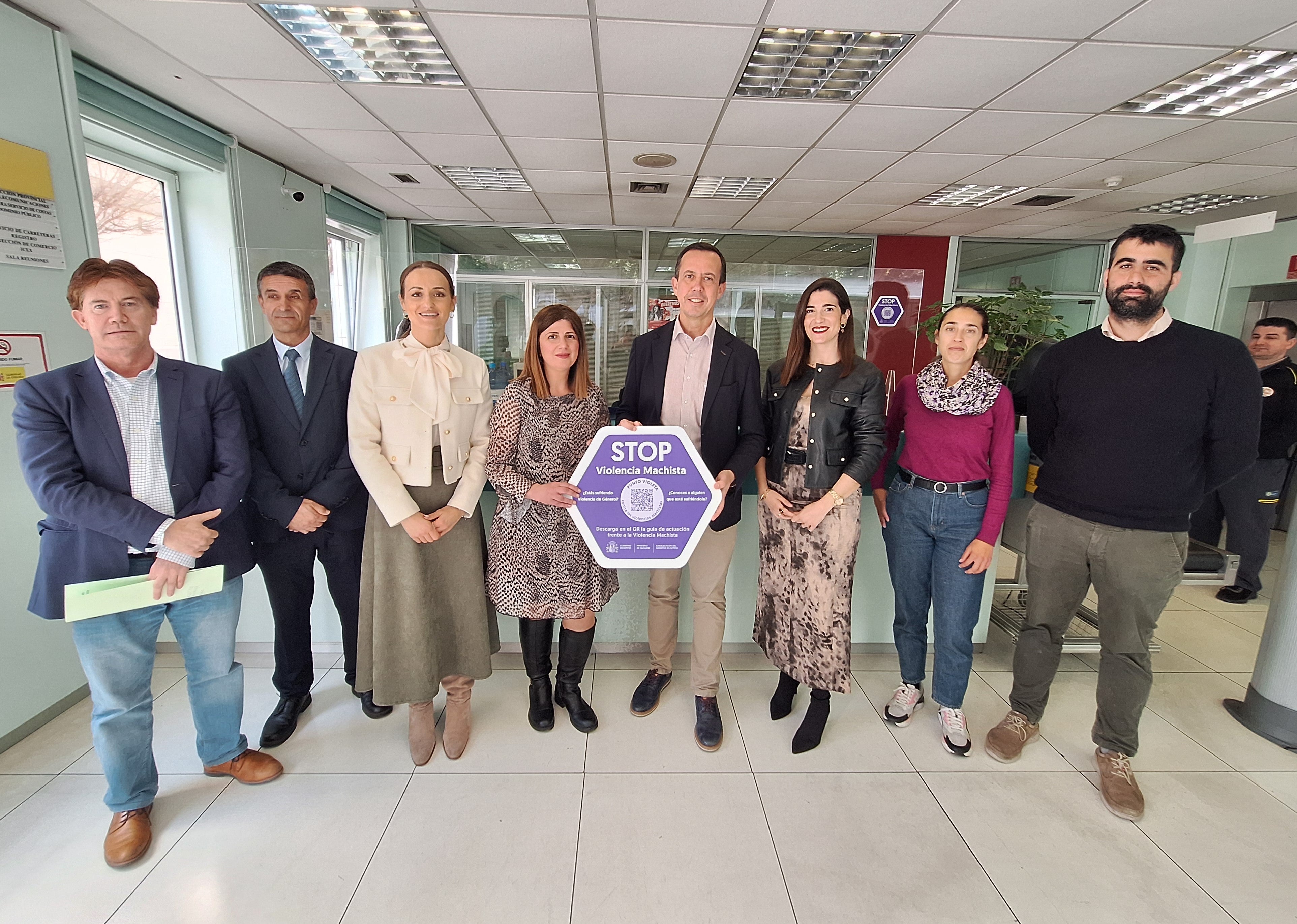 Las dependencias de costas, comercio exterior, carreteras y telecomunicaciones se adhieren a los puntos violeta en almería | ideal