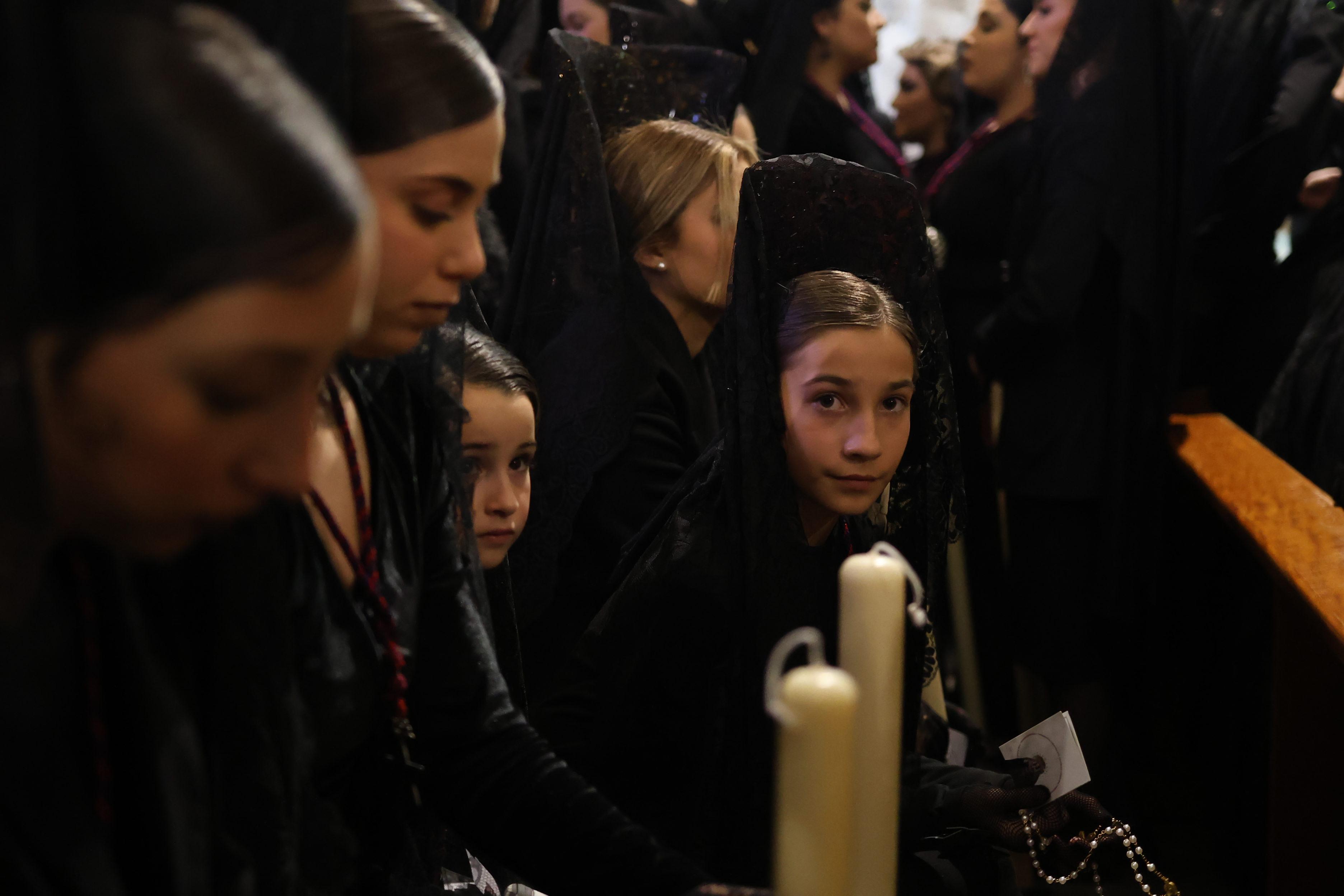 Las imágenes más llamativas y esperadas del Miércoles Santo en Granada