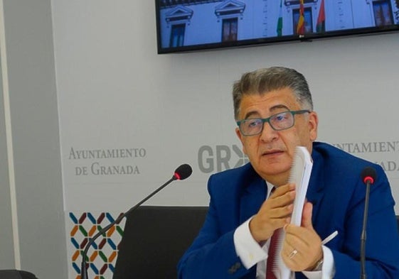 El Defensor del Ciudadano, Manuel Martín.