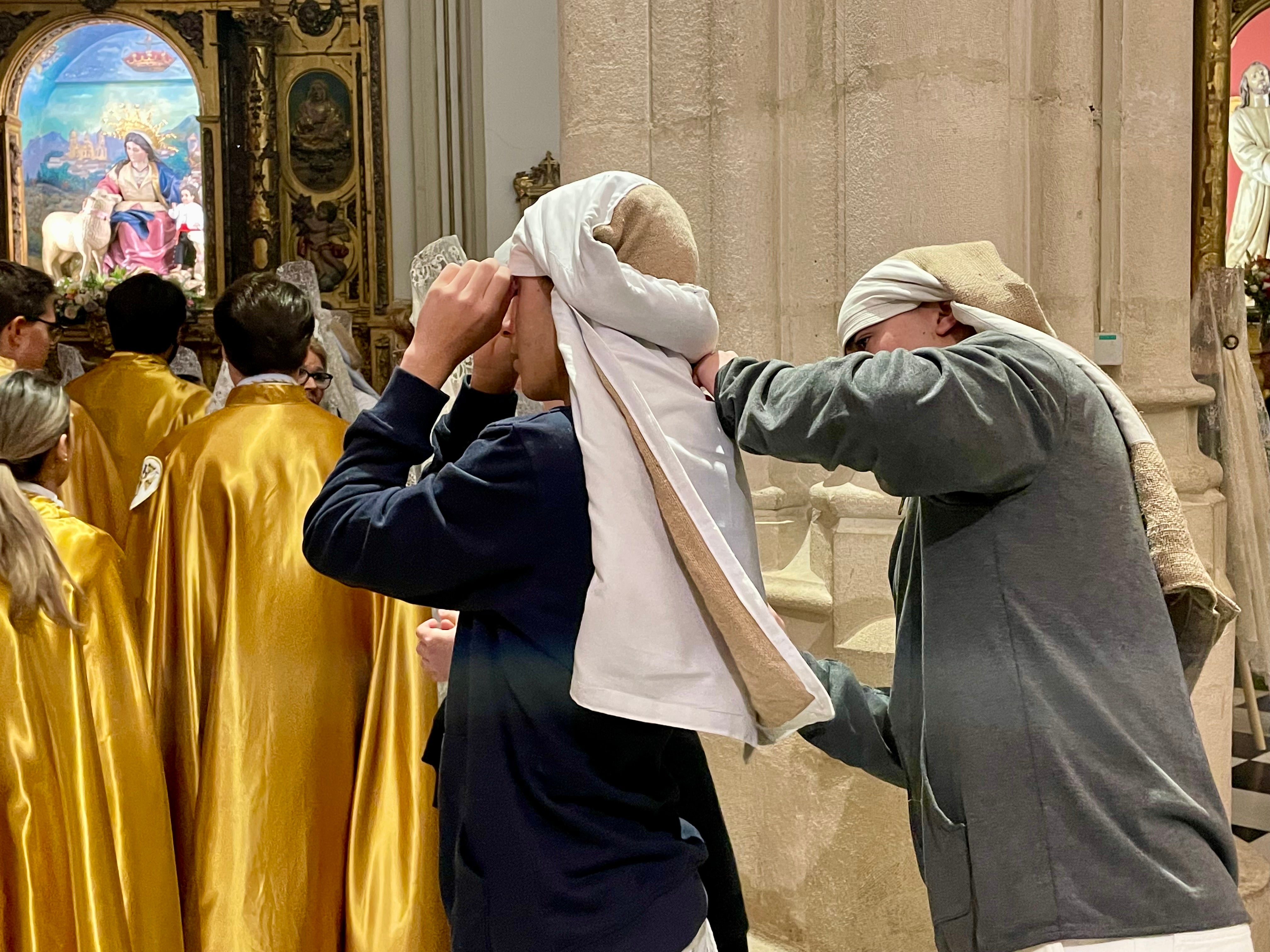 El Resucitado de Jaén se queda en el templo por las lluvias