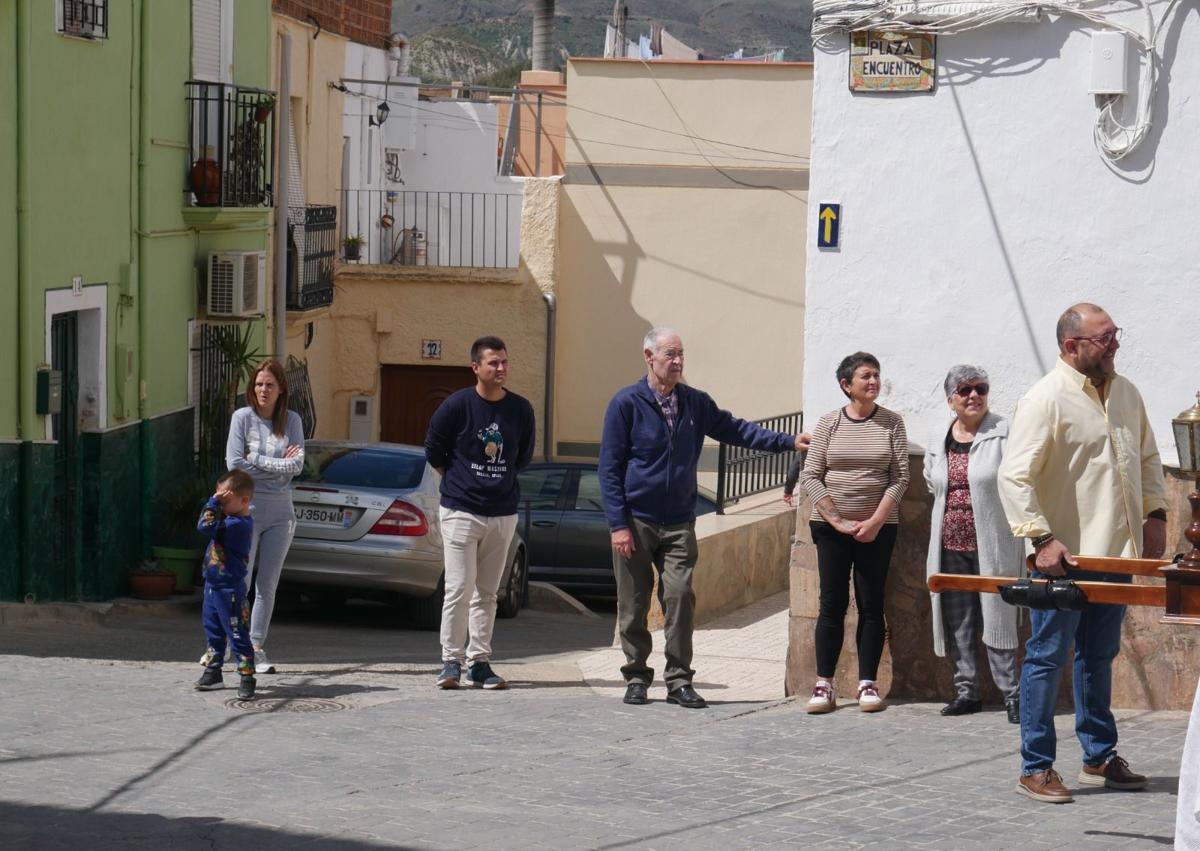 Imagen secundaria 1 - El Resucitado recorre la provincia anunciando la Salvación