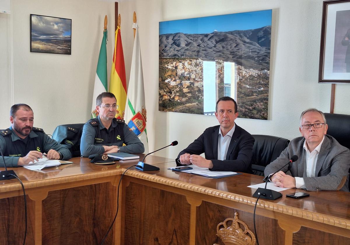 Martín copreside en abla la junta local de seguridad para coordinar el dispositivo de las fiestas patronales | ideal