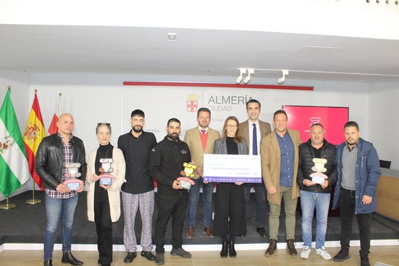 La Tapa Solidaria de Almería celebra su novena edición apoyando el ocio y el deporte adaptado para personas con autismo