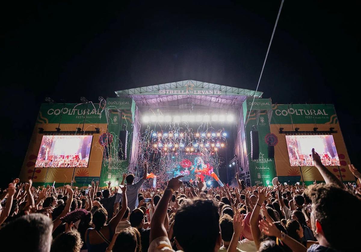 Festivales en almería 2025: fechas, artistas y todo lo que no te puedes perder | ideal